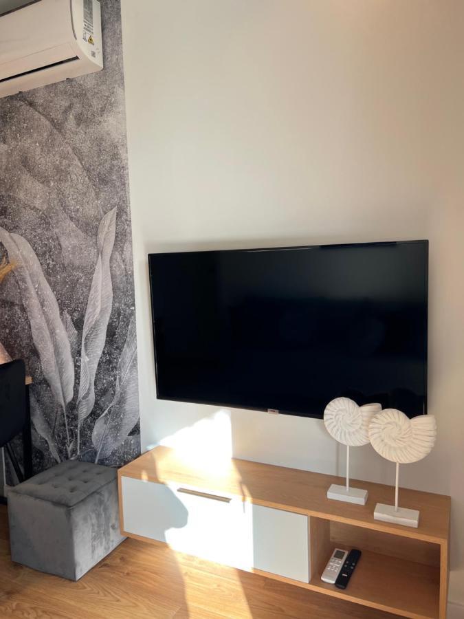 Family & Business Elegant Apartments Ul Lotnicza Centrum Galeria Korona - 1 Bedroom, Terrace, Air Conditioning, Garage - New! 凯尔采 外观 照片